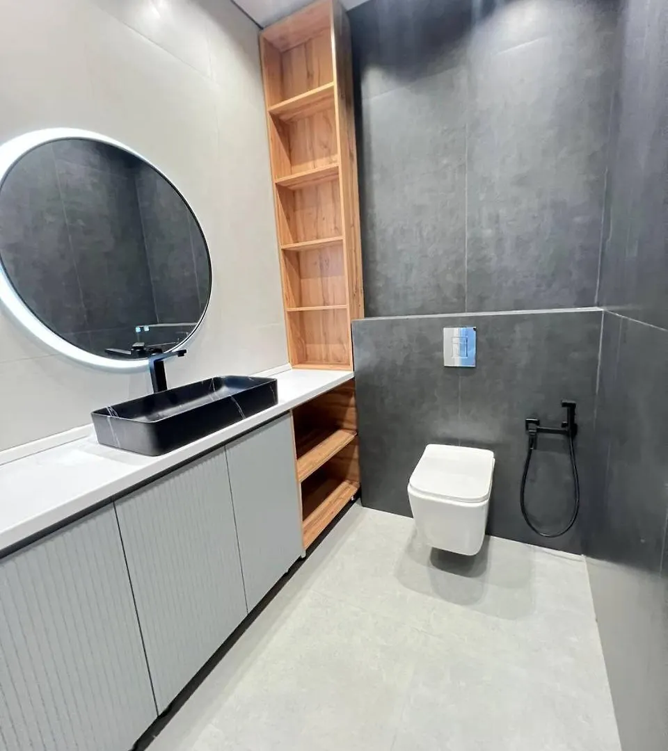 Кристалл 5-12 Apartamento Almaty